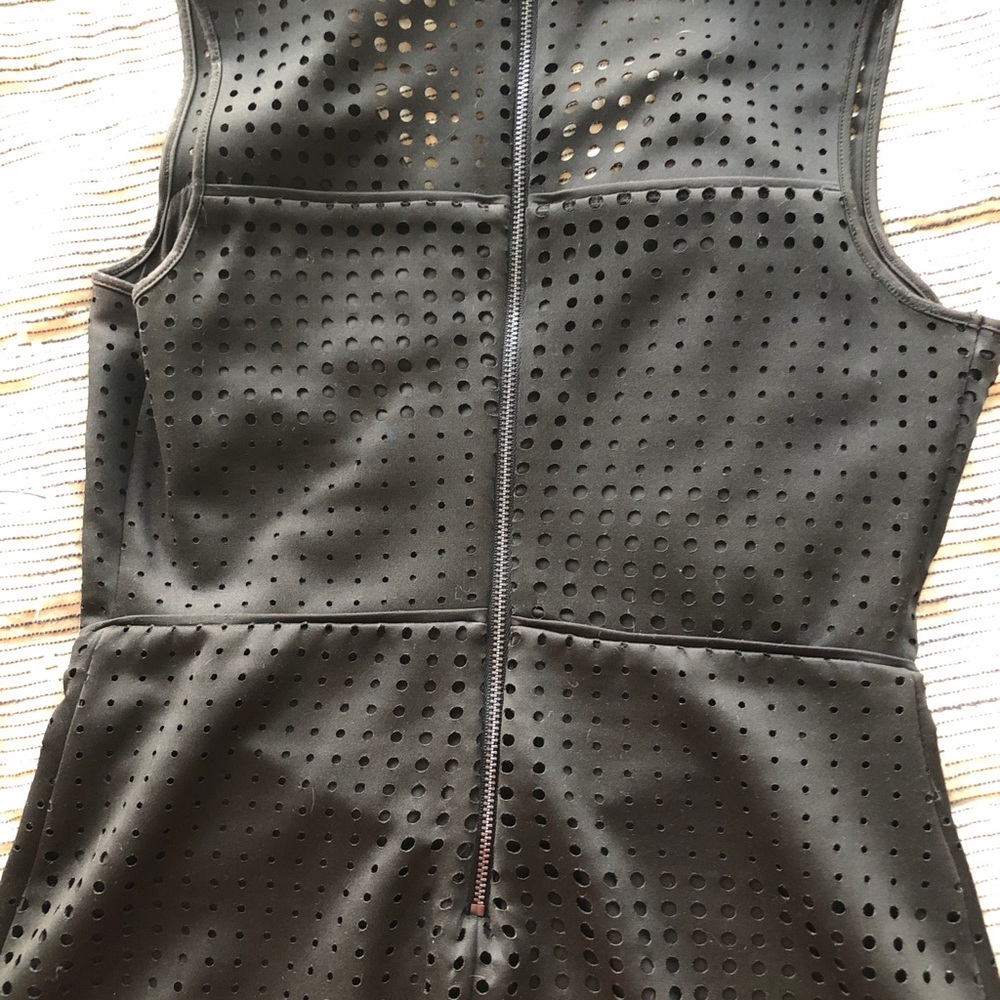 Guess Size Medium Little Black Dress - Picture 2 of 5